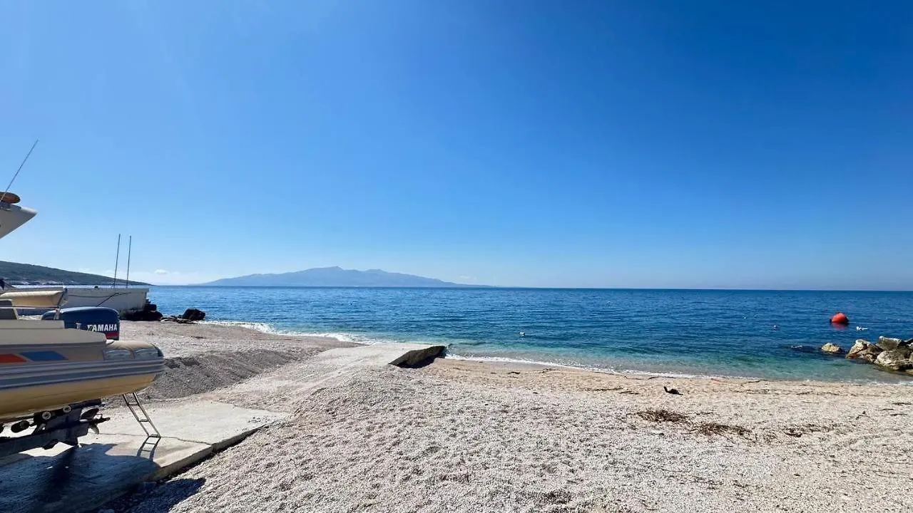 Deus Saranda Apartment Polisi i Vogel